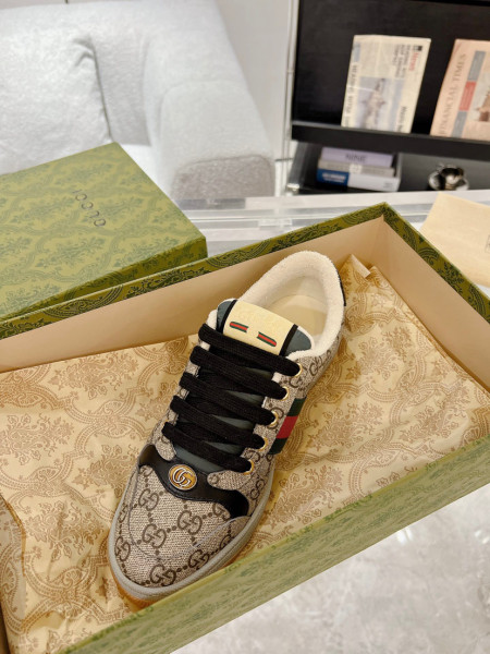 Gucci Screener Beige Ebony