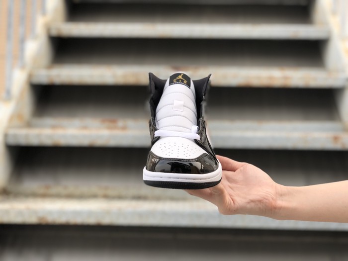 Jordan 1 Mid Patent Black White Gold
