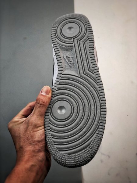 Nike Air Force 1 Low '07 Light Smoke Grey Midnight Navy