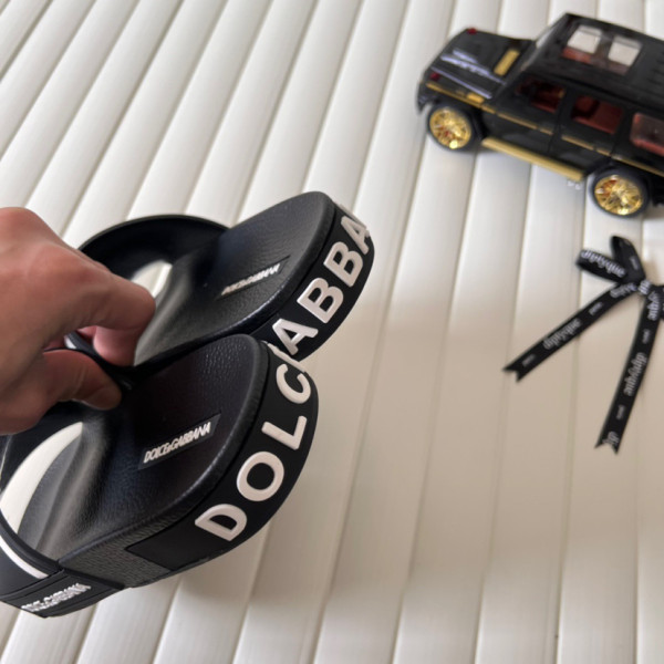 Dolce & Gabbana Beachwear Sliders DG Logo Black White