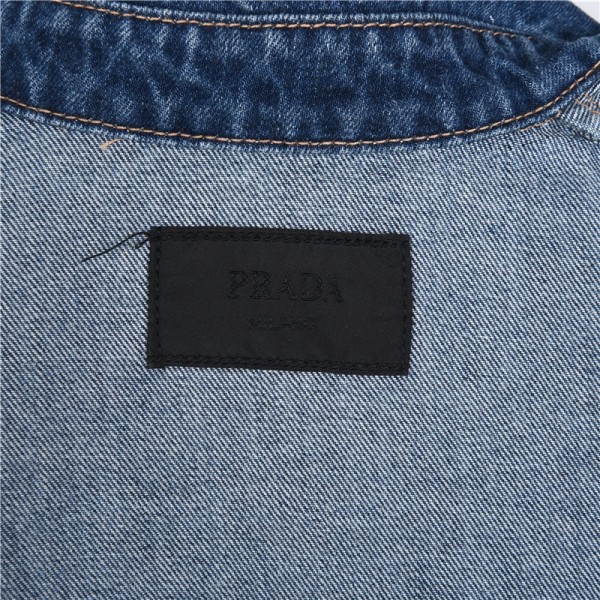  Clothes Prada 20240508-1