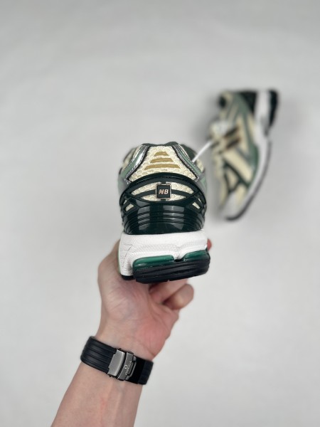 New Balance 1906R Aime Leon Dore Jade