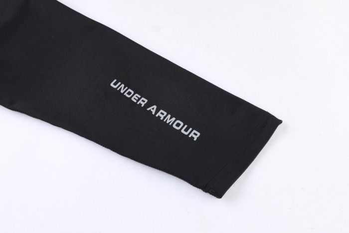 Sportswear Under Armour 171