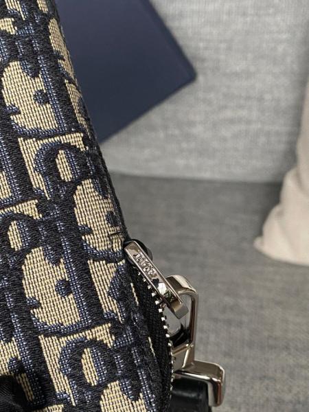 handbags Pouch Beige and black Dior Oblique jacquard 2OBCA251YSE_H05E size 30 x 20 cm