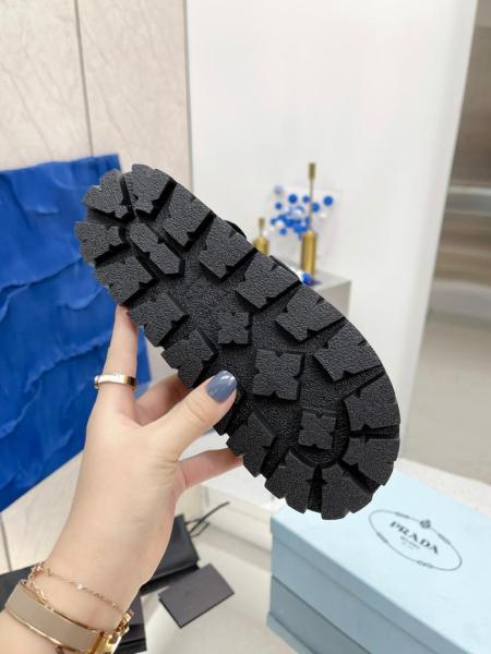 Prada Padded nappa leather sandals 1X721M_038_F0002_F_D020