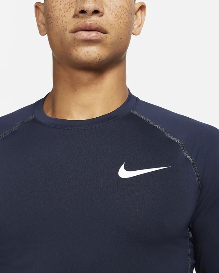 Training clothes Nike 182