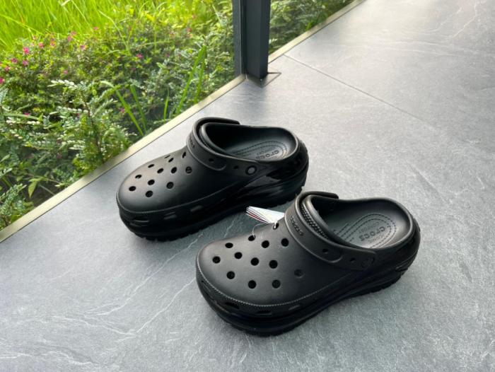 Crocs 207521-TZ-001