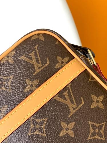 Handbags  Louis Vuitton m45266 size 15*21*5 cm 