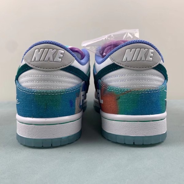 Nike SB Dunk Low Futura Laboratories Bleached Aqua