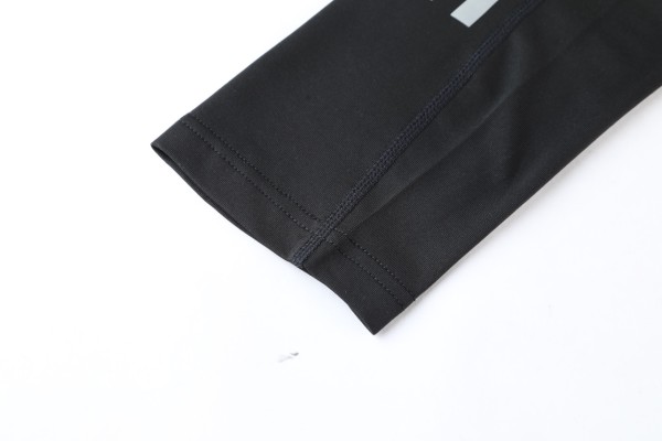 Sportswear adidas Y143