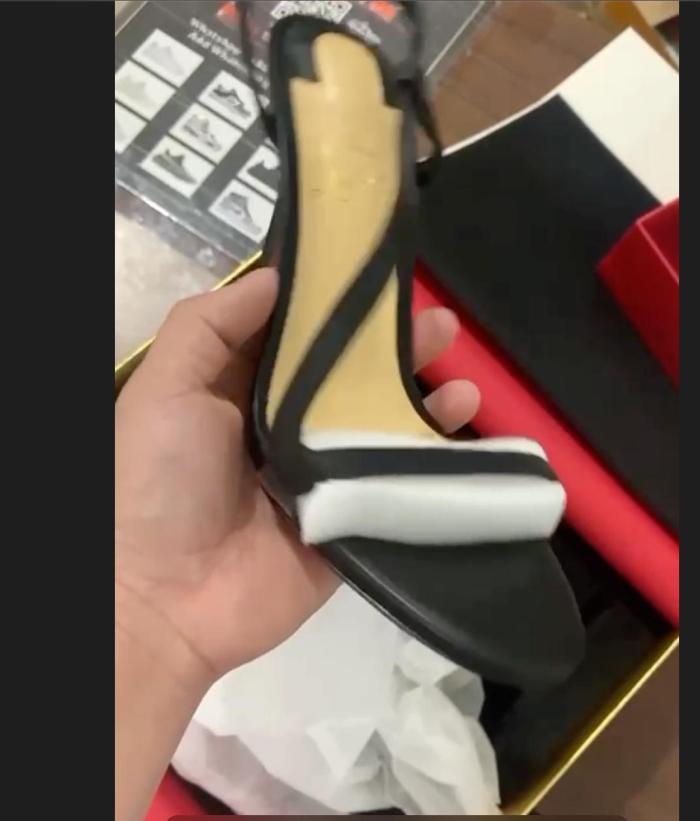 Christian Louboutin Rosalie 100 mm Sandals - Leather and PVC - Black - Women 3210190BK01