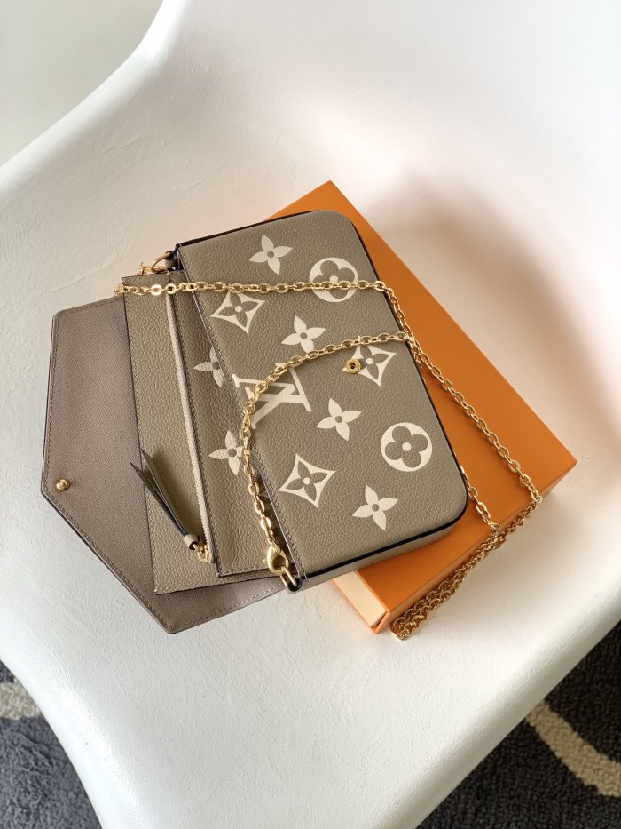 Handbags Louis Vuitton M69977 size 21.0 x 12.0 x 3.0   cm