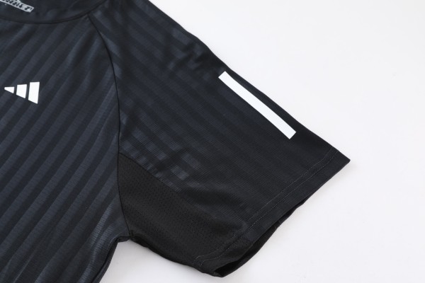 Sportswear adidas 1239