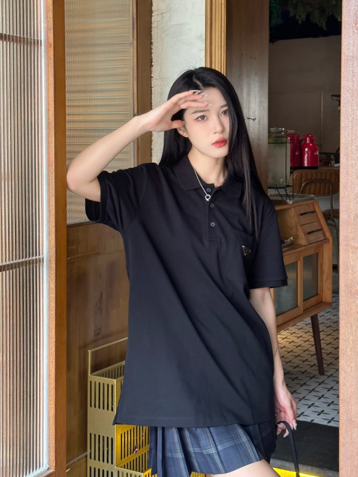 Clothes Prada 20240601-1