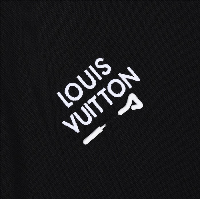  Clothes Louis Vuitton 20240601-11