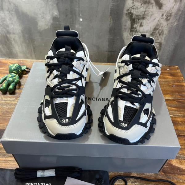 Balenciaga Track Beige Black