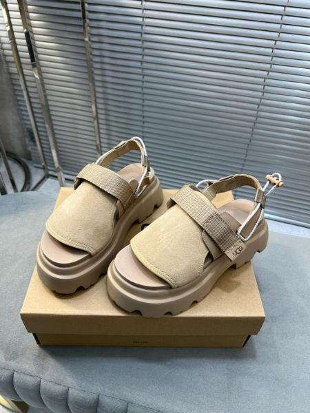 UGG 1156430-SAN