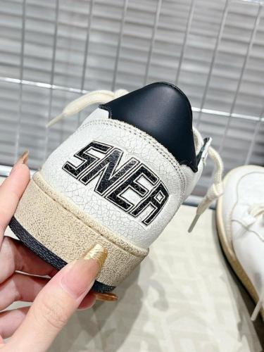 Golden Goose Ball Star in white nappa with black star GMF00117.F003771.10283