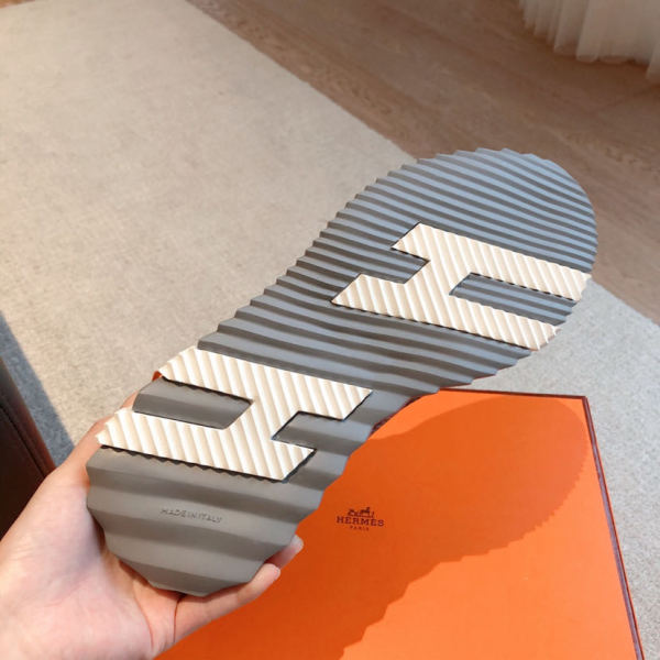 HERMES Bouncing Low top Sports Casual Shoes Gray