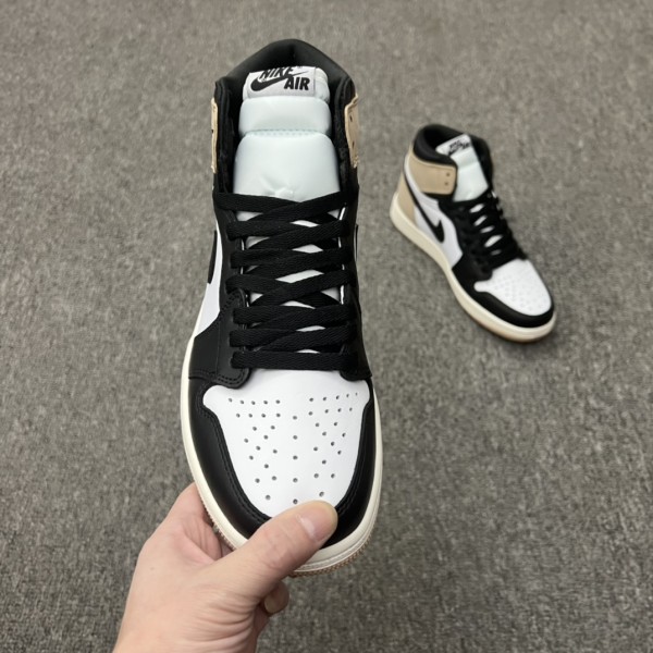 Jordan 1 Retro High OG Latte