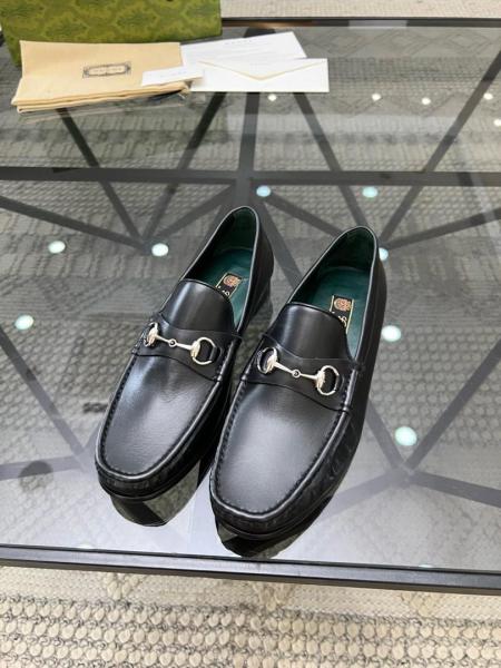 GUCCI Horsebit 1953 Loafers Men's Black