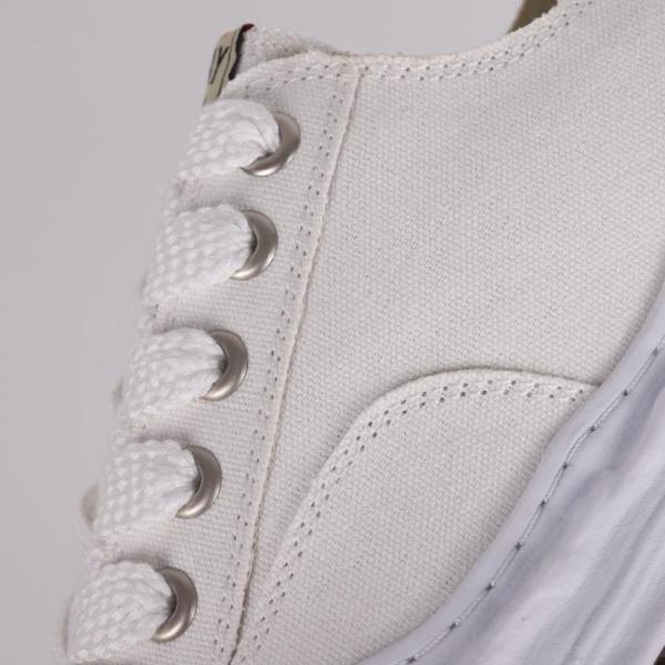 Maison Mihara Yasuhiro Hank OG Sole Nylon Puffer Low White