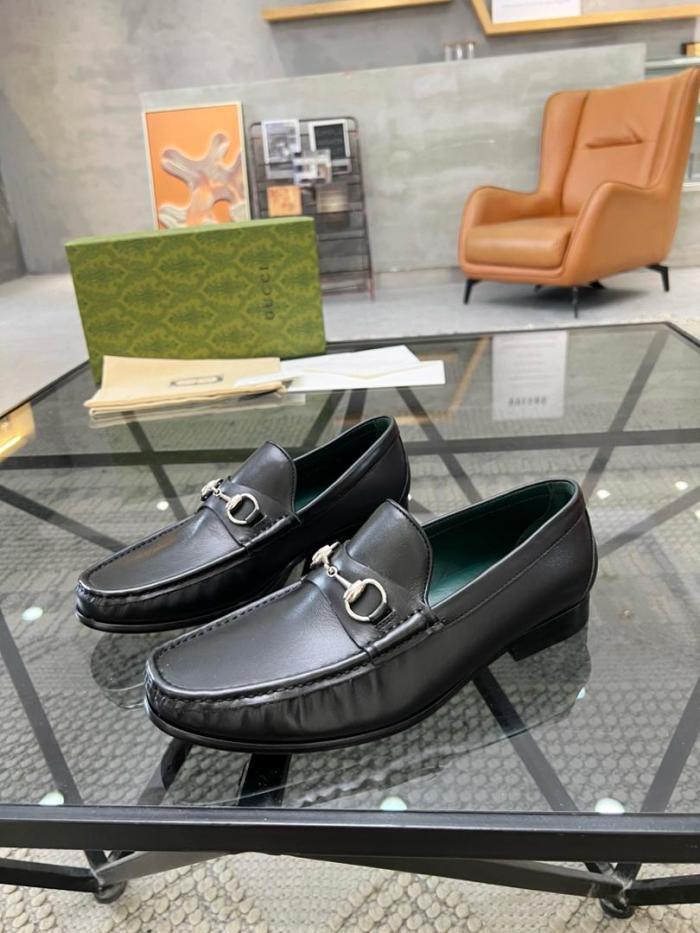 GUCCI Horsebit 1953 Loafers Men's Black