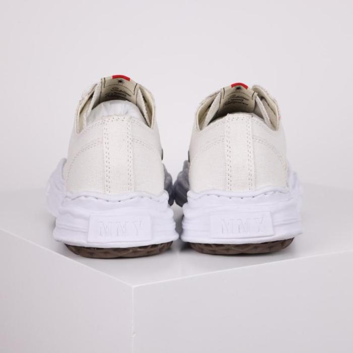 Maison Mihara Yasuhiro Hank OG Sole Nylon Puffer Low White