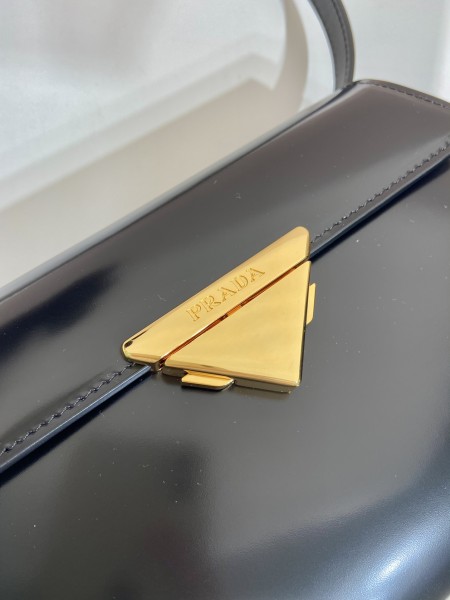 Handbag prada Medium brushed leather handbag1BD343_ZO6_F0002_V_OOO size 28.5*7*14 cm