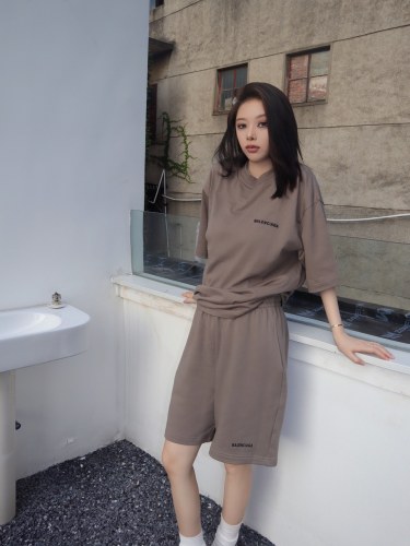  Clothes Balenciaga 20240616-2