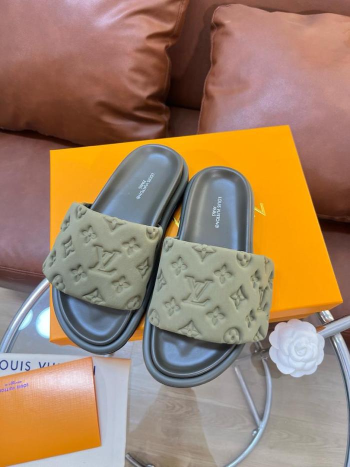 Louis Vuitton POOL PILLOW COMFORT 1AA1E7