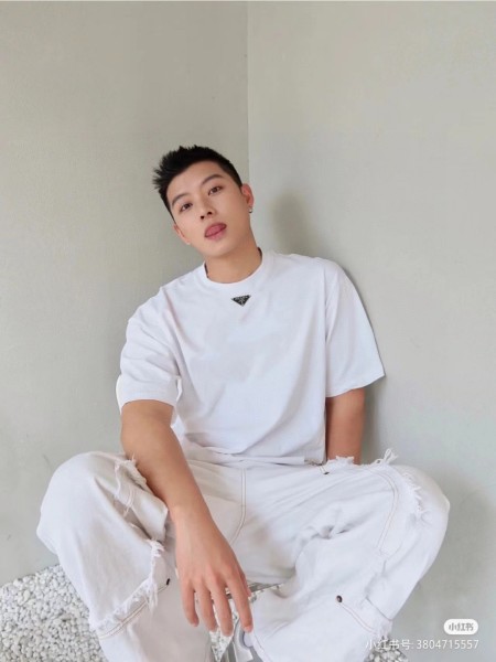  Clothes Prada 20240611-9