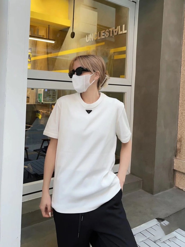  Clothes Prada 20240611-9