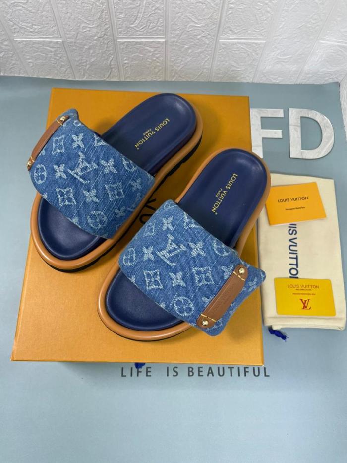 Louis Vuitton PILLOW 1ACJVF