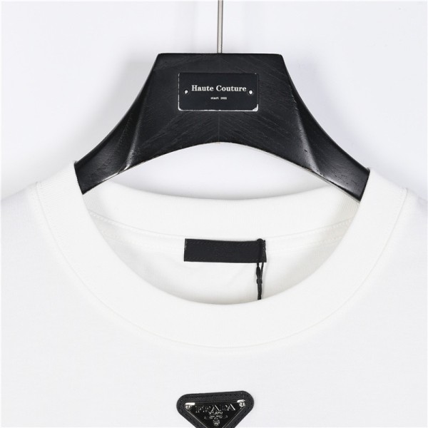  Clothes Prada 20240611-9