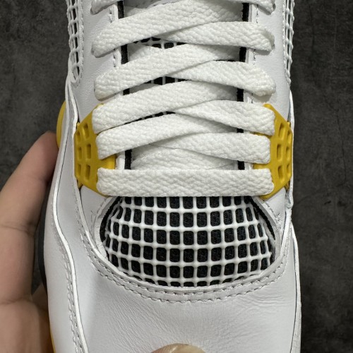 Jordan 4 Retro Vivid Sulfur (W)