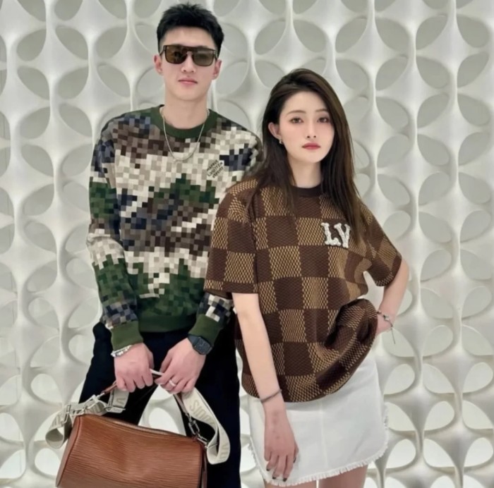  Clothes Louis Vuitton 20240620-1