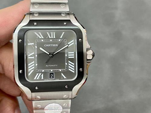 Cartier 2022 pre-owned Santos 39mm