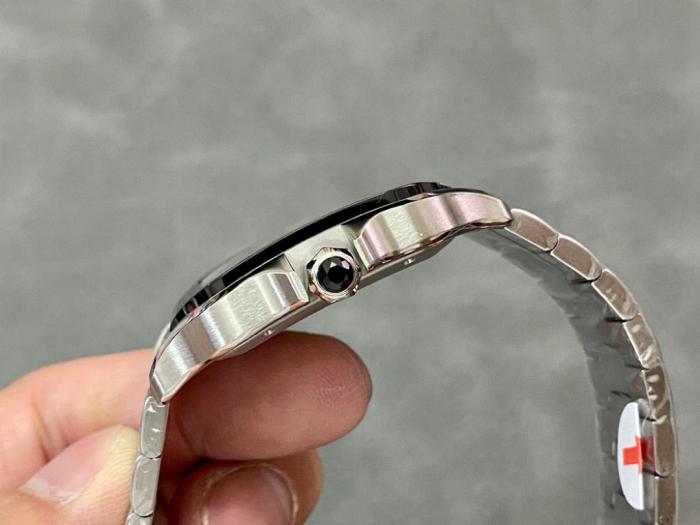 Cartier 2022 pre-owned Santos 39mm