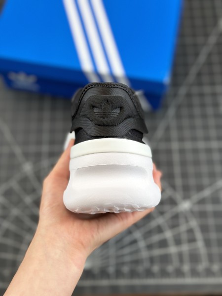 Adidas adiFOM TRXN Black White IF2226