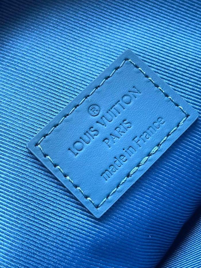 Handbags Louis Vuitton M82813 size 30*5*22 cm