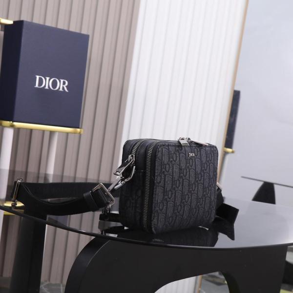 Handbags Dior 2OBBC119YSE-H03E size 17*5*12.5 cm