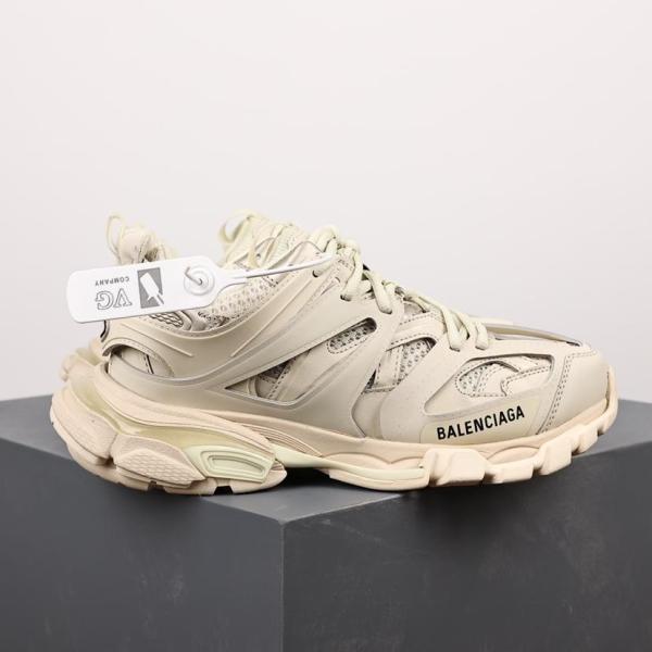 Balenciaga Track Beige 542023W2LA29110