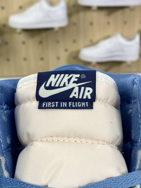 Jordan 1 High OG First in Flight (Women's)