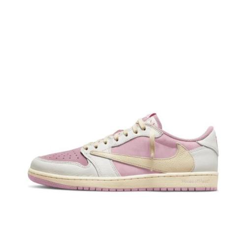 Jordan 1 Retro Low OG SP Travis Scott Pink