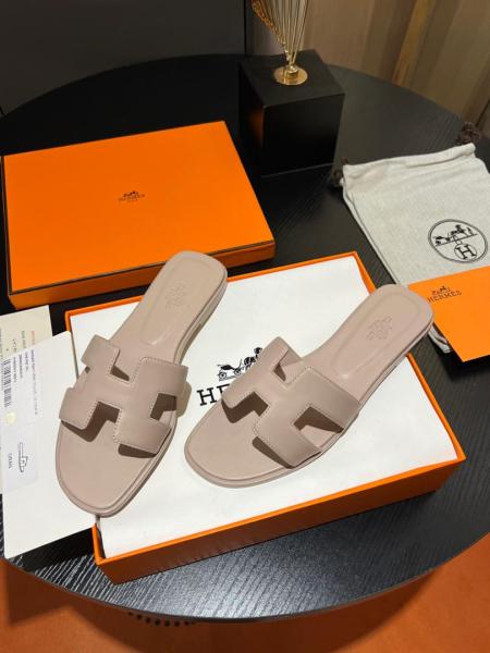 Hermes Oran sandal H202230Z B3
