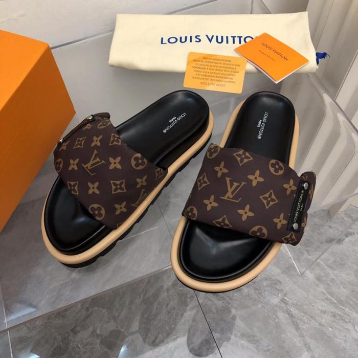 Louis Vuitton Pool Pillow Flat Comfort Mule 1AAEBW