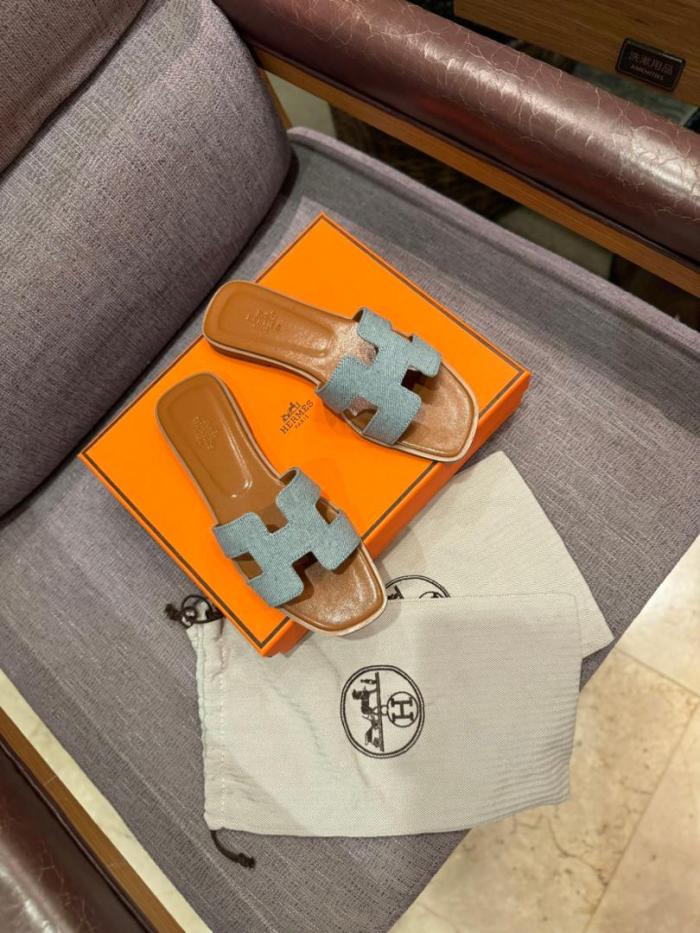 Hermes Oran sandal H211242Z BC36