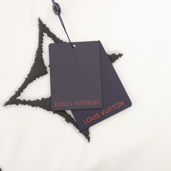  Clothes Louis Vuitton 20240726-45