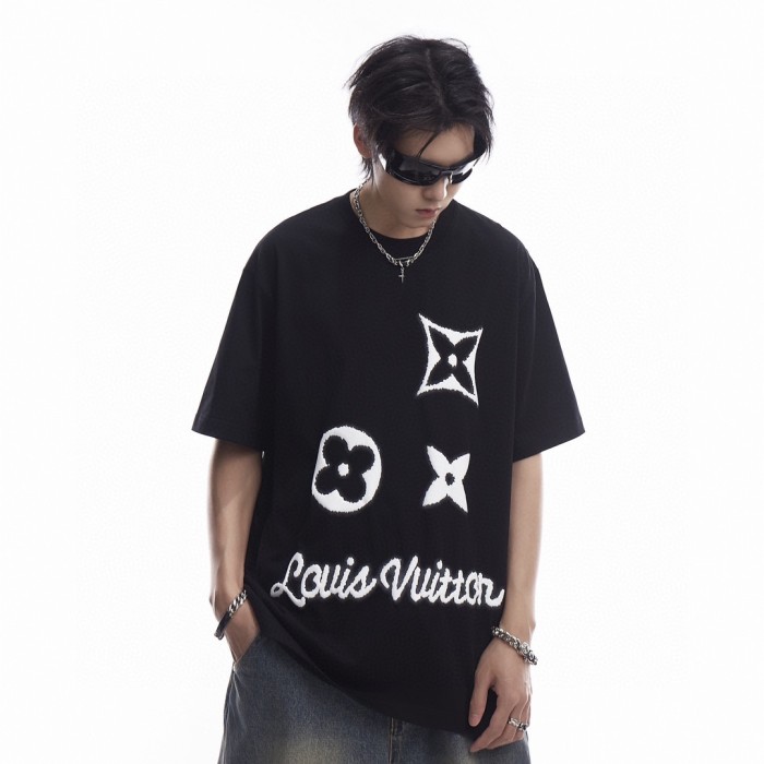  Clothes Louis Vuitton 20240726-44